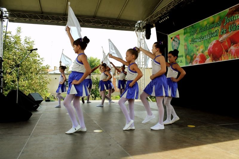 Almafesztivál 2016