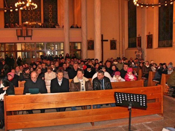 2016 &raquo; Karácsonyi Koncert