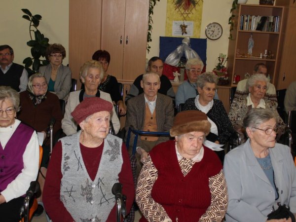 "Aranyévek" karácsony
