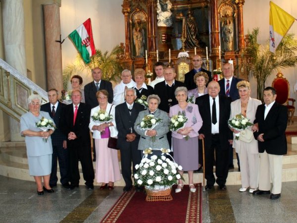 50-60 évvel ezelőtt házasságot kötött párok ünnepsége