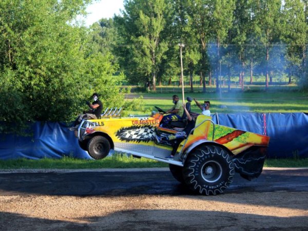 "Monster Truck" Kaszkadőr Show