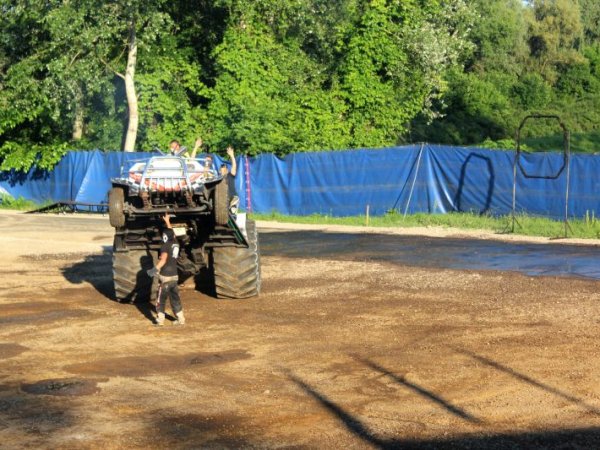 "Monster Truck" Kaszkadőr Show
